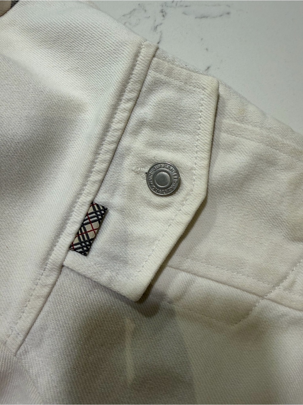 Burberry Cream Cotton Zip-Front Jean Jacket with Signature Check Cuffs - Picture 8 of 13